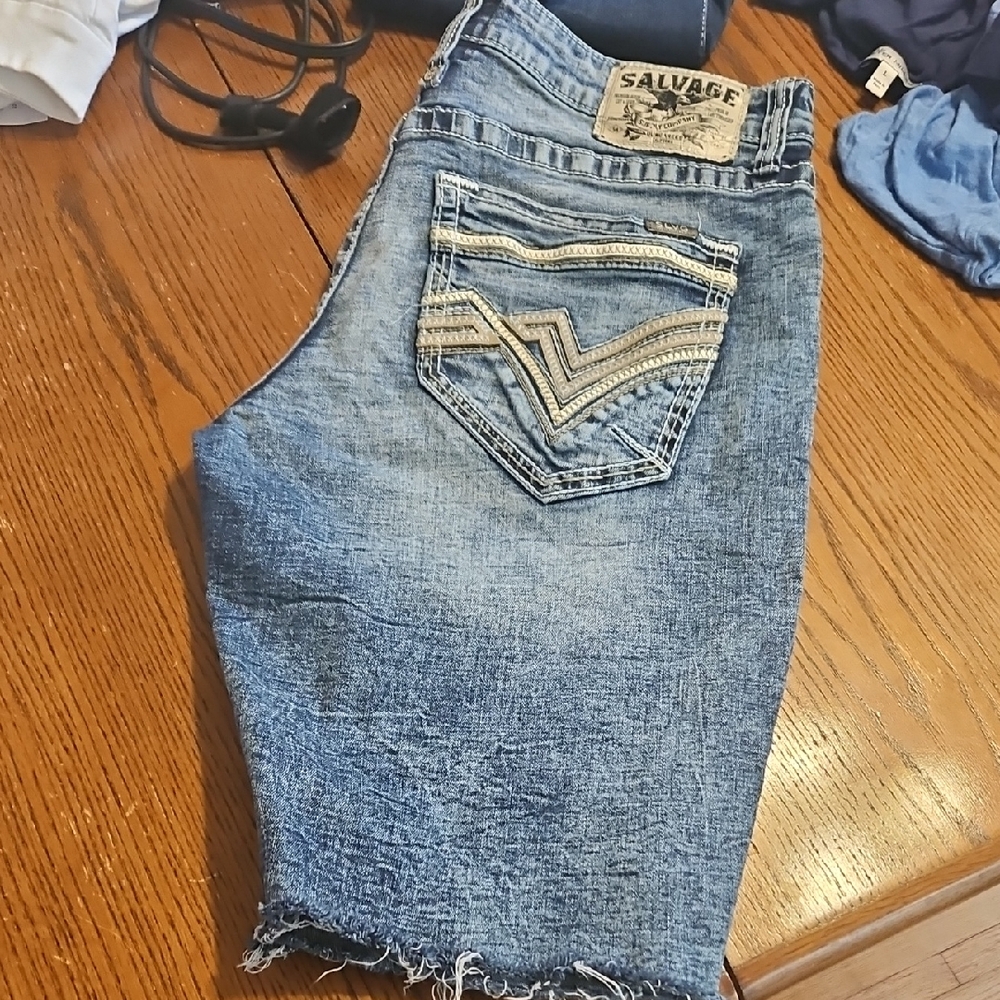 Salvage Denim Shorts with Pocket Design